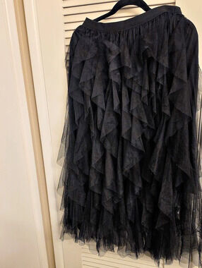 Soho Apparel Black Layered Tulle Midi Skirt